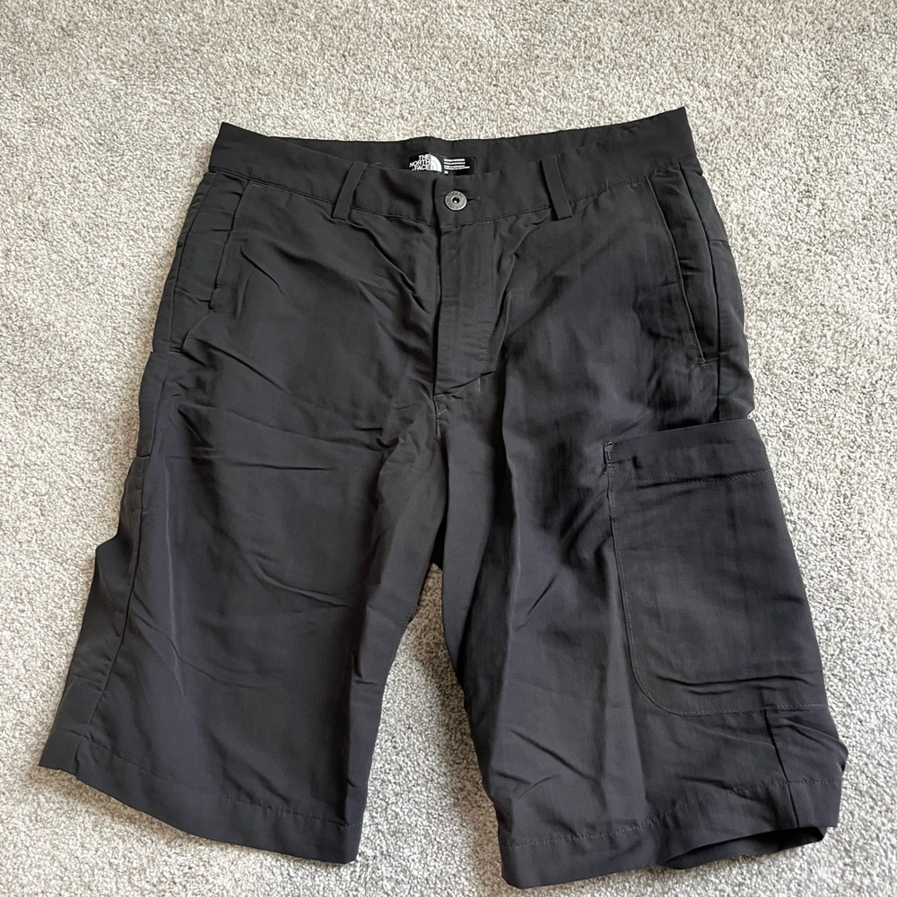 The North Face Men's Black Cargo Shorts